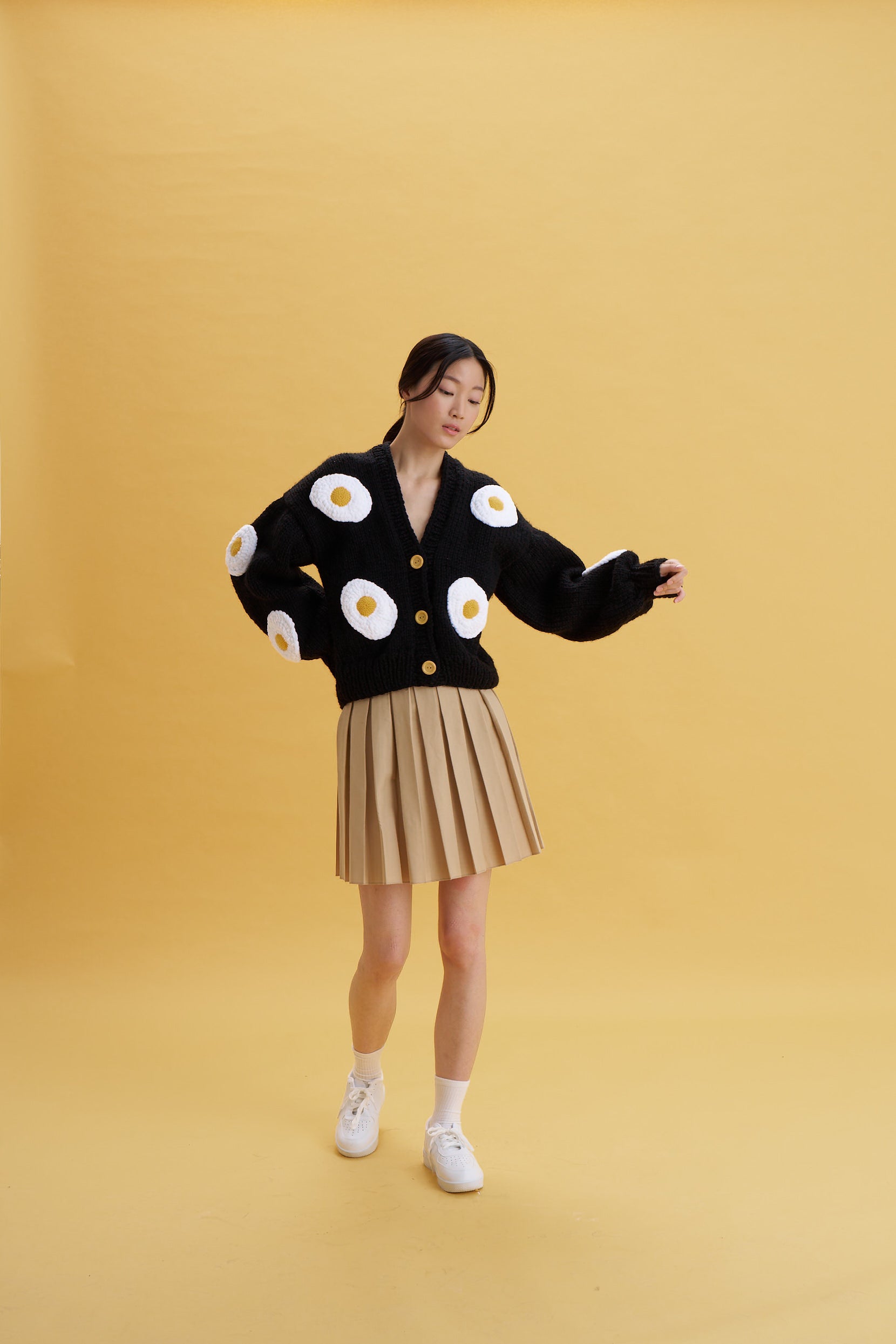 Black Egg Chunky Cardigan